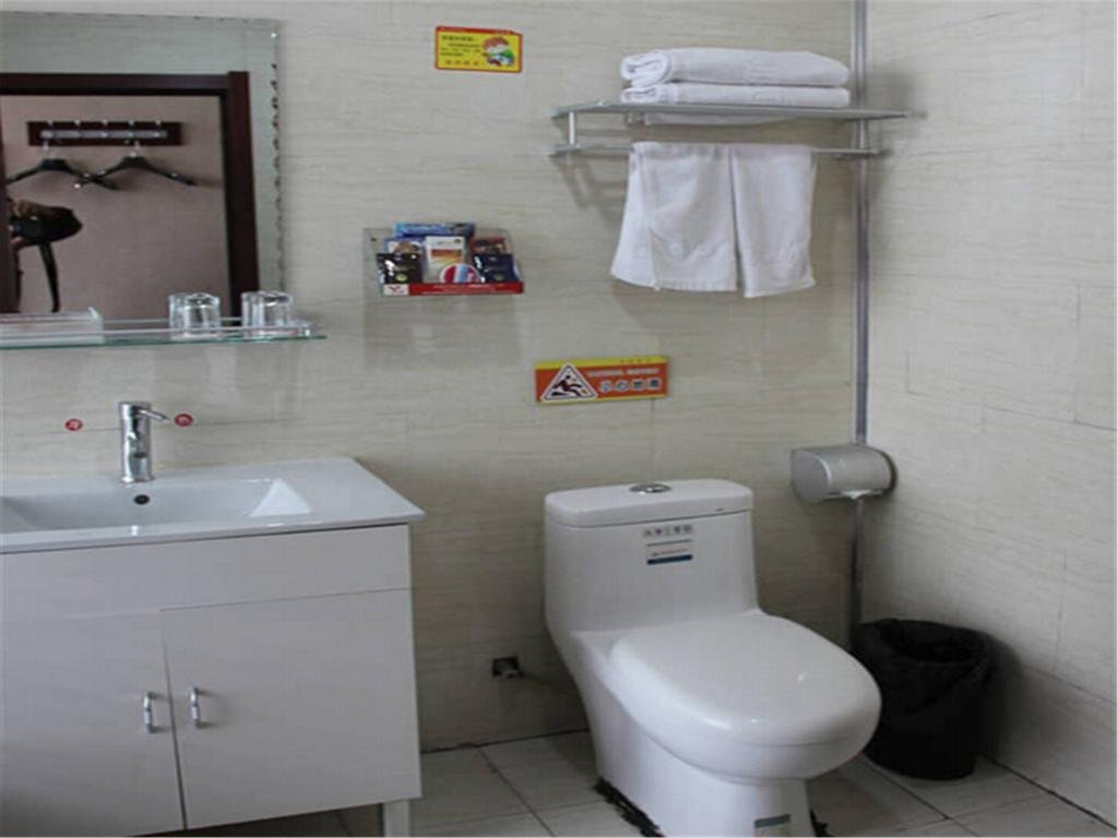 Цзиньчжун: Pingyao Jindu Business Hotel