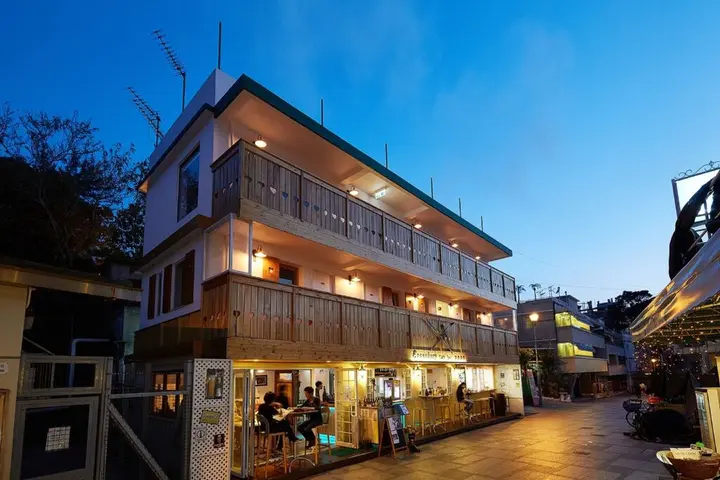 Гонконг: B&B Cheung Chau