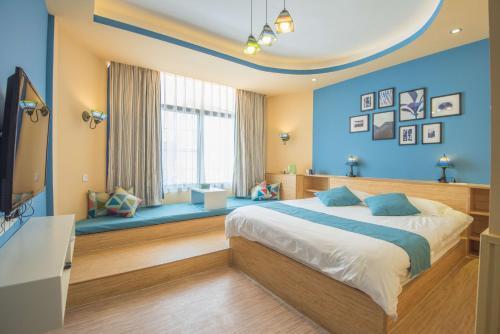 Сямынь: Xiamen Into Spring Hometel