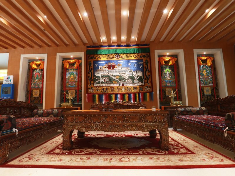 Шангри-Ла: Balagezong Tibetan Ecological Hotel
