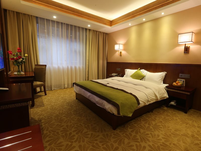 Шангри-Ла: Balagezong Tibetan Ecological Hotel