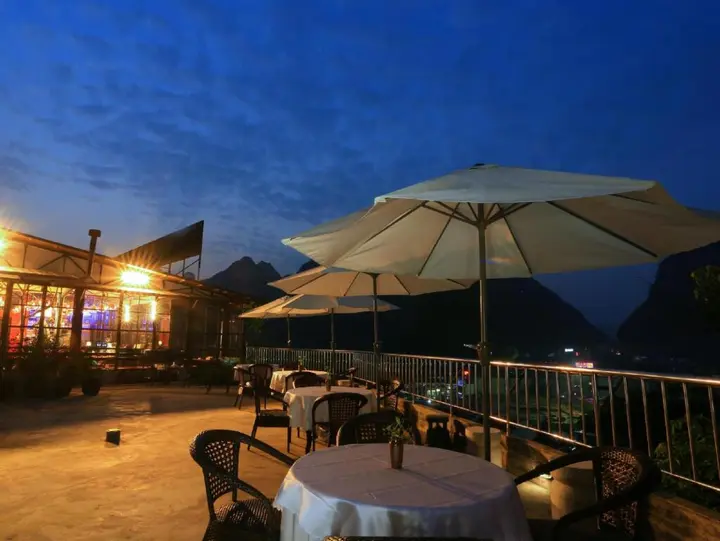 Яншо: Fanli Hotel