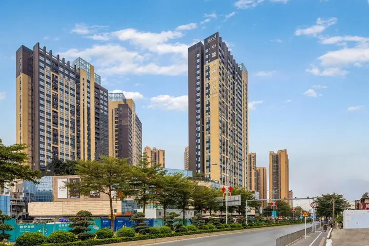 Шэньчжэнь: Zhonghao International Hotel