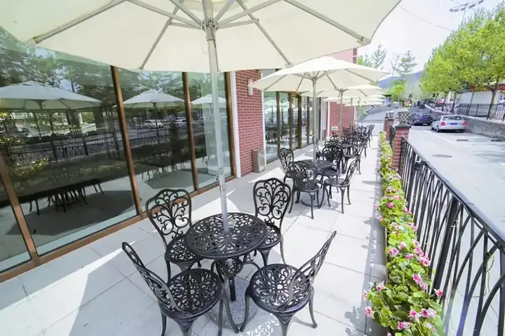 Яньтай: Bridal Tea House Hotel Yantai Zhifu