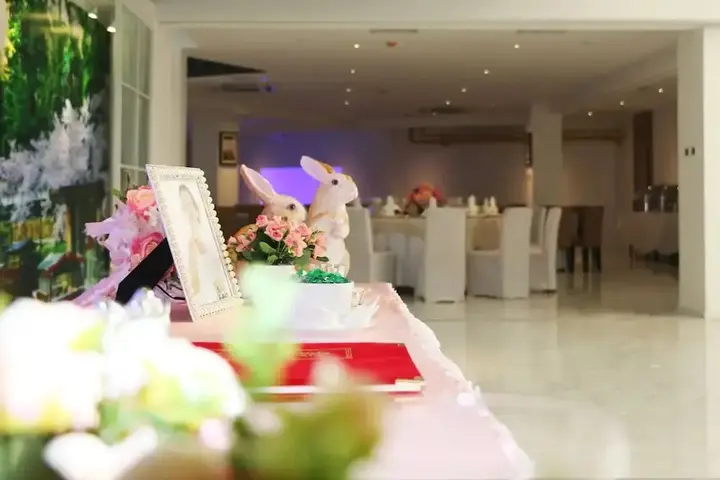 Яньтай: Bridal Tea House Hotel Yantai Zhifu