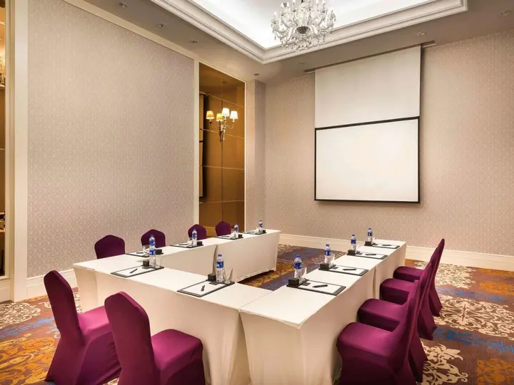 Таншань: Pullman Tangshan