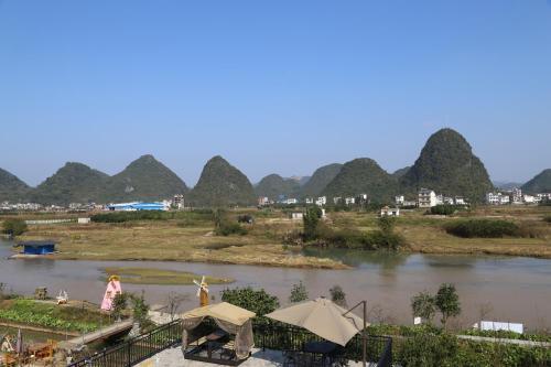 Яншо: Yun Shan Zhu Shui Inn