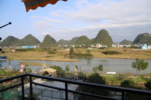 Яншо: Yun Shan Zhu Shui Inn