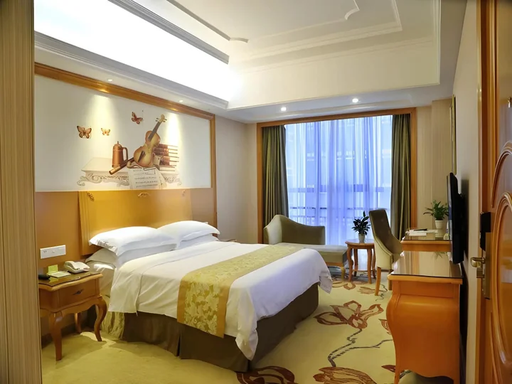 Чанша: Vienna International Hotel Changsha West Bus Station Branch
