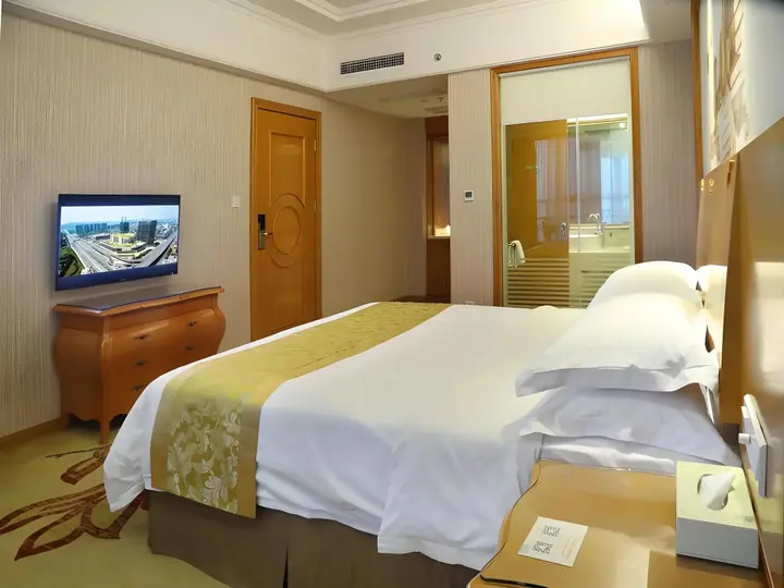 Чанша: Vienna International Hotel Changsha West Bus Station Branch