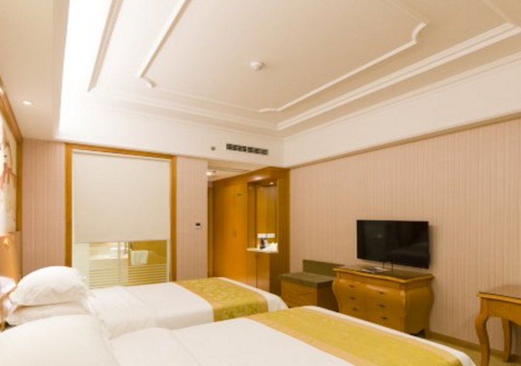 Чанша: Vienna International Hotel Changsha West Bus Station Branch