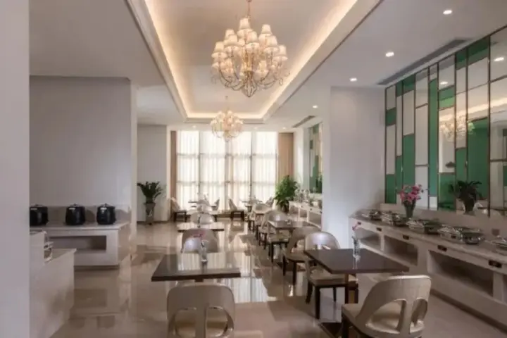 Дунгуань: Vienna Classic Hotel Dongguan Changan Xiandai