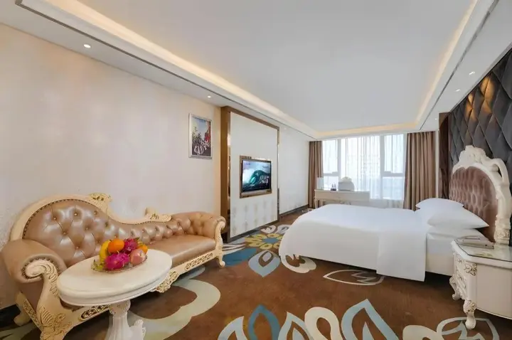 Дунгуань: Vienna Classic Hotel Dongguan Changan Xiandai
