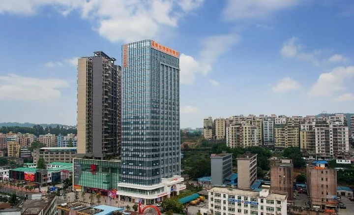 Шэньчжэнь: Vienna Hotel Shenzhen Longgang Xiashuijing Subway Station Branch