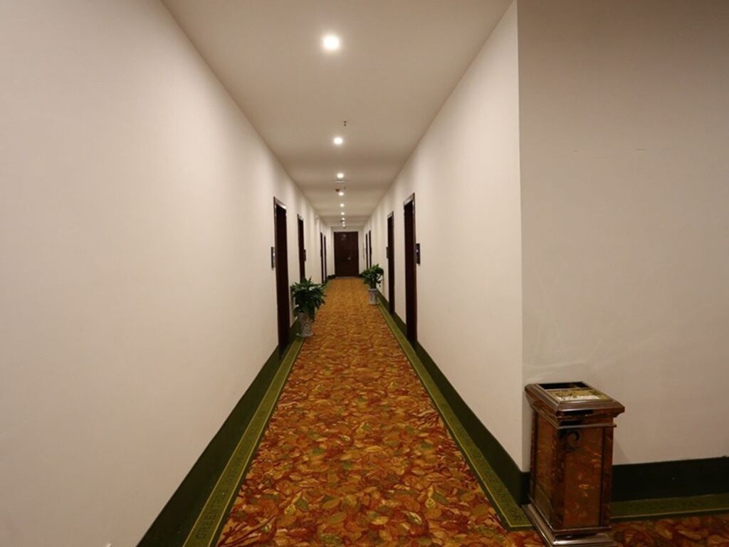 Шанграо: GreenTree Inn Shangrao Yushan County Boshi Avenue Hotel