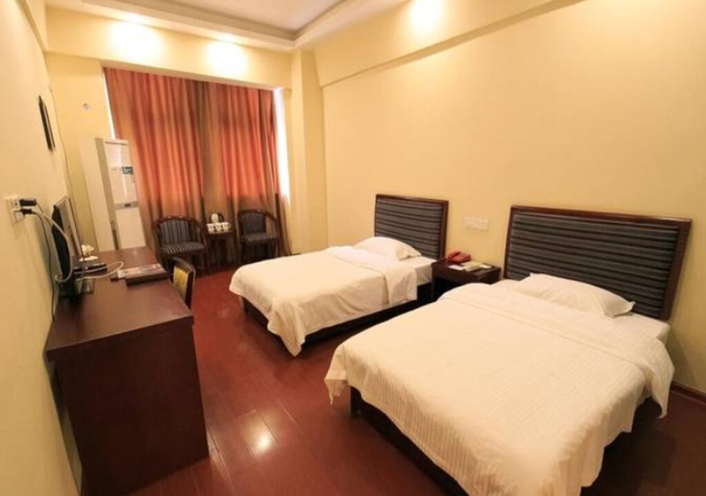 Лючжоу: GreenTree Inn Guangxi Liuzhou Railway Station Hongguang Road Express Hotel
