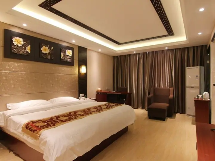 Чжэньцзян: GreenTree Inn JiangSu ZHenjiang Jurong Yalong Hotel