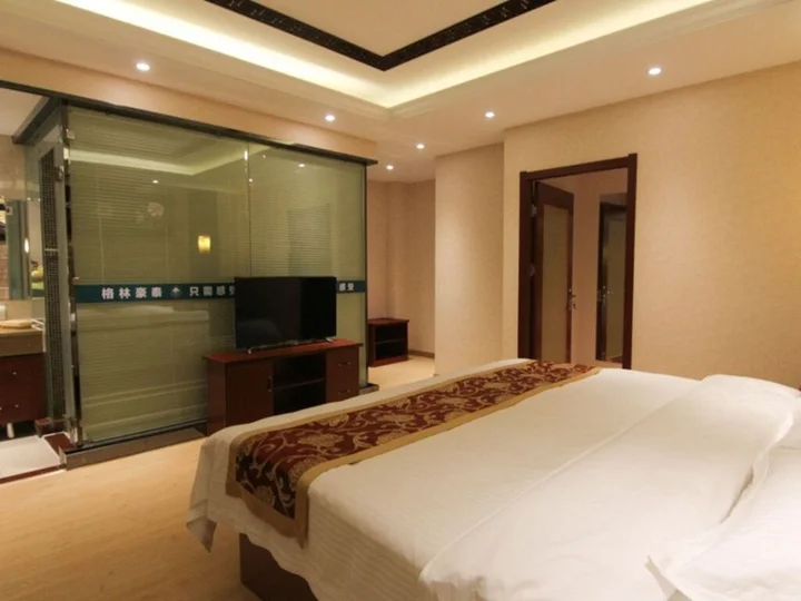 Чжэньцзян: GreenTree Inn JiangSu ZHenjiang Jurong Yalong Hotel