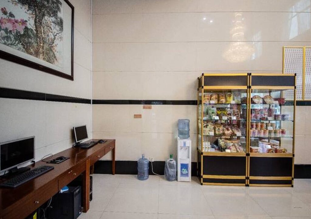 Шаоксинг: GreenTree Inn Shaoxing Zhuji Railway Station Wangyun West Road Hotel
