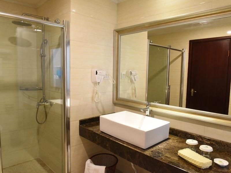 Шэньчжэнь: GreenTree Inn Shajinshiming Square Business Hotel