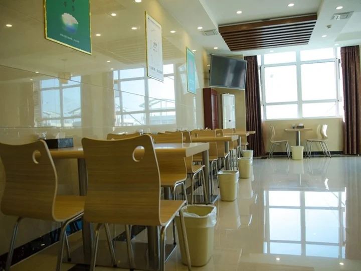 Суцянь: GreenTree Inn Suqian Sihong Passenger Station Zhongyuan Logistics District Hotel