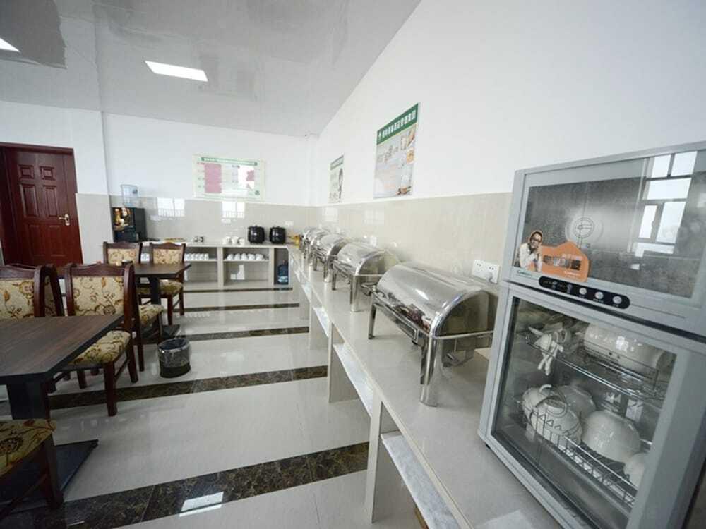 Xuancheng: GreenTree Inn Xuancheng Ningguo City East Ningyang Road RT Mart Express Hotel