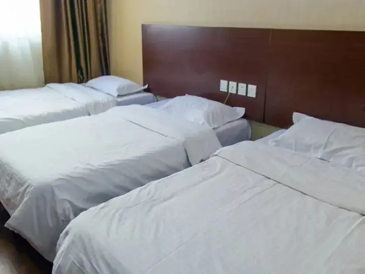 Циндао: GreenTree Alliance ShanDong Qingdao Licang District Jingkou Road Pedestrian Hotel