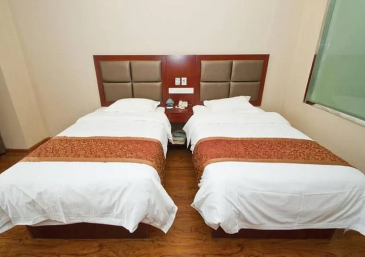 Линьи: GreenTree Inn ShanDong Linxi Lanling County Government Business Hotel