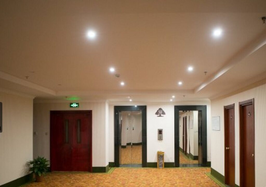 Шаоксинг: GreenTree Inn ZheJiang Shaoxing Coach Station Business Hotel