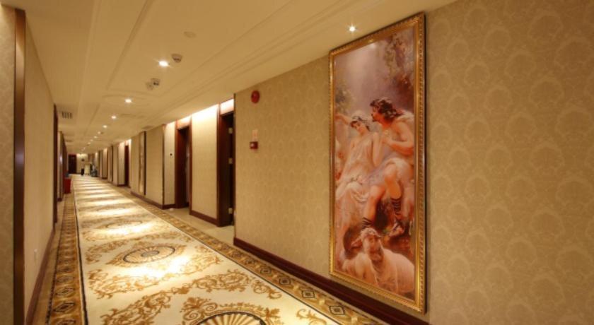 Шэньчжэнь: Vienna Hotel Shenzhen Bantian Wuhe Avenue Branch