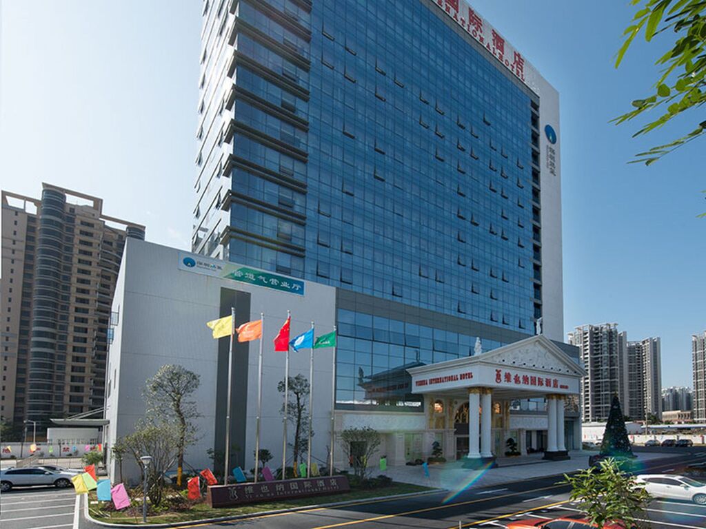 Vienna Hotel Shenzhen Qianhai Branch — фото 1