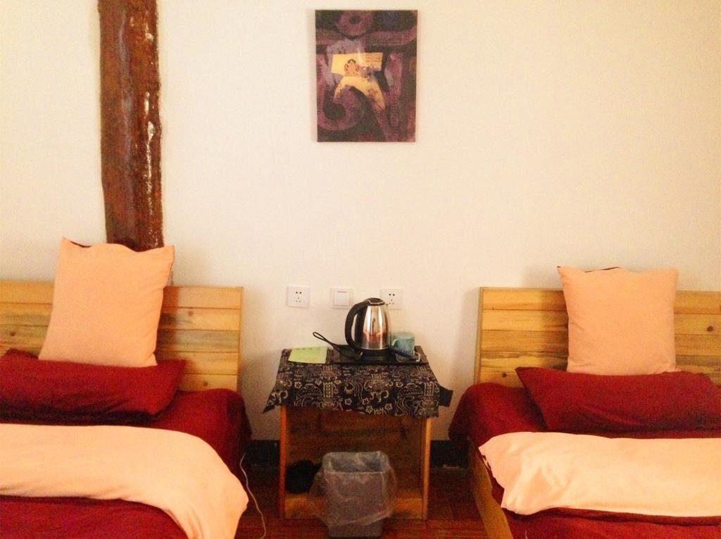 Дабба: Daocheng Fanhegu Hostel
