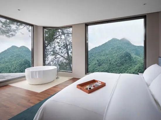 Яншо: Отель Yangshuo Guan Yue Hotel