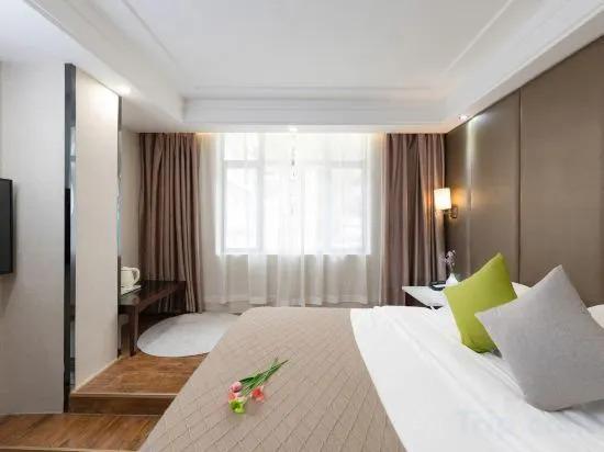Яншо: Отель Yangshuo Guan Yue Hotel