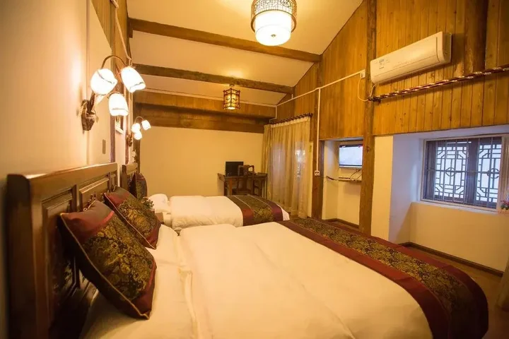 Лицзян: Tianyi Shiguang Mufu Boutique Hotel