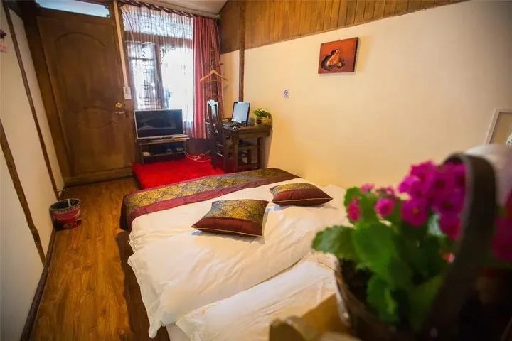 Лицзян: Tianyi Shiguang Mufu Boutique Hotel