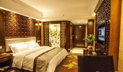 Шангри-Ла: Fengshanlinka Hotel
