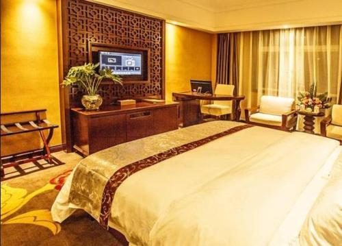Шангри-Ла: Fengshanlinka Hotel