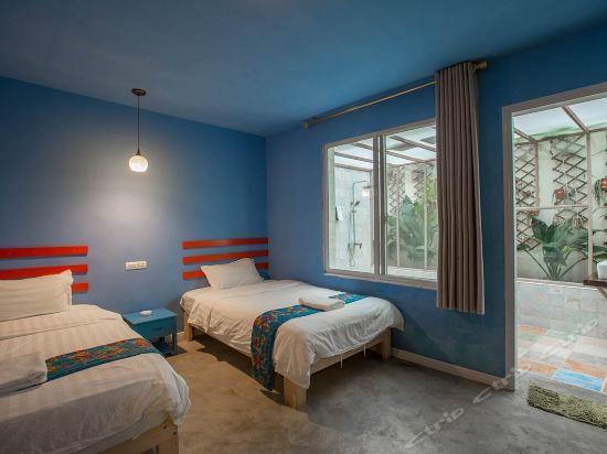 Гуйлинь: Guilin Flowers Inn