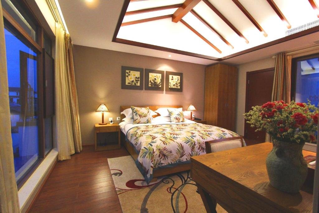 Дали: Dali Loving Romance Hotel