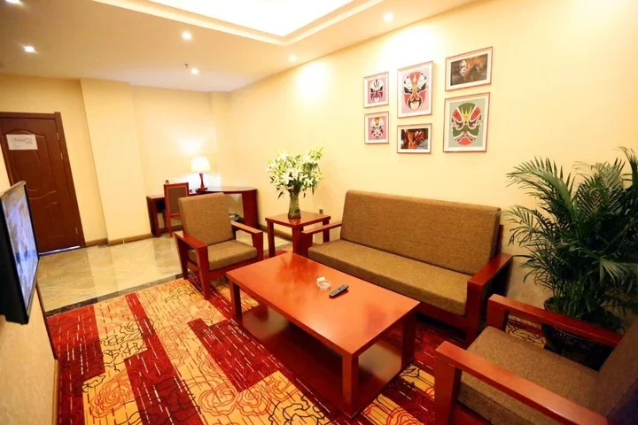 Куньмин: Kunming Yunzhixing Qihua Hotel