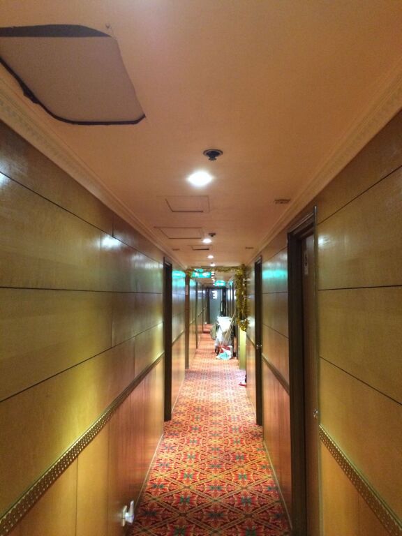 Гонконг: J Hotel