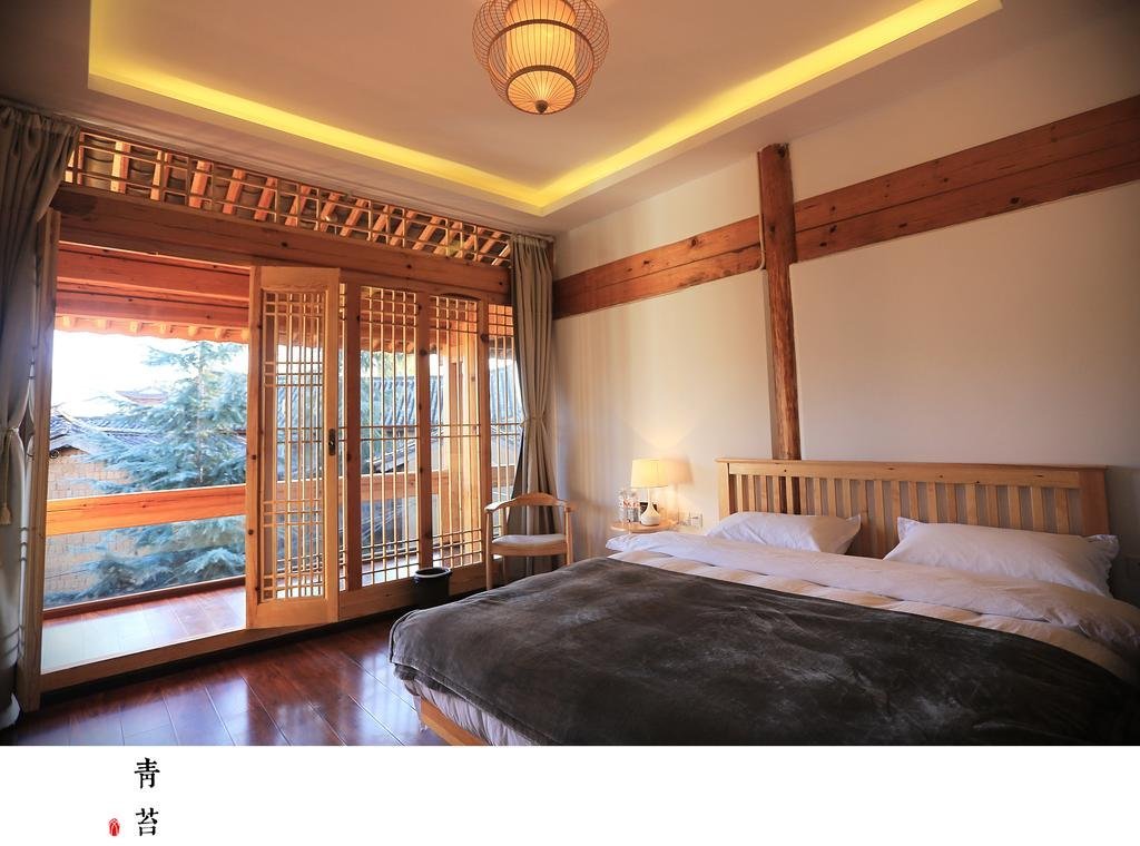 Дали: Dali Shaxi Moss Inn