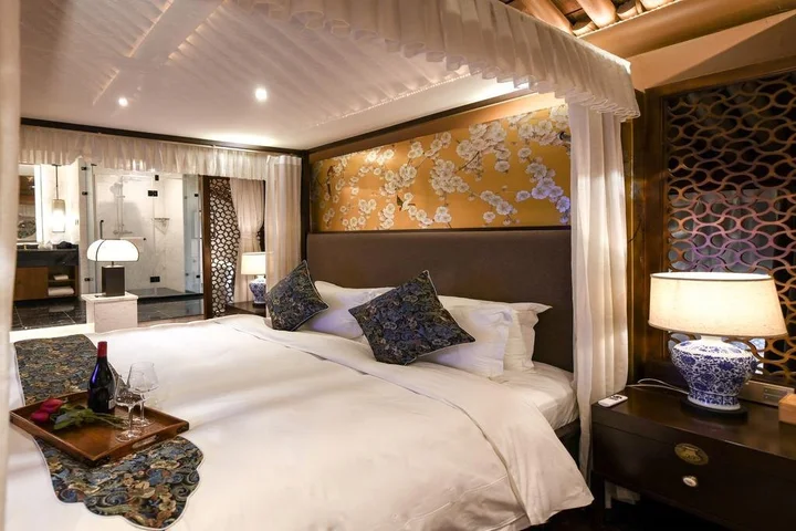 Цзиньчжун: Water Hotel Pingyao