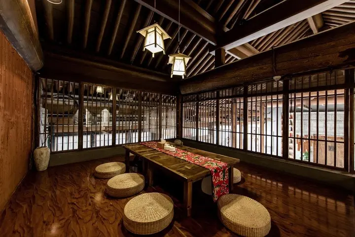 Цзиньчжун: Water Hotel Pingyao