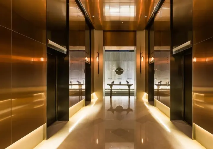 Шанхай: Novotel Shanghai Clover