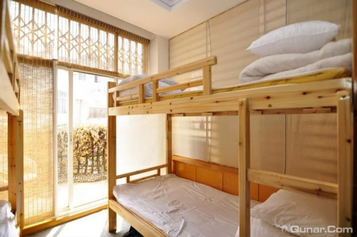 Куньмин: Green Pavilion Brigade Hostel