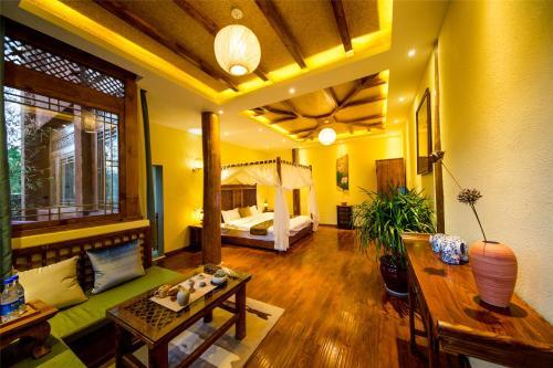 Лицзян: Lijiang Suhe Yunju Zuo'an Inn