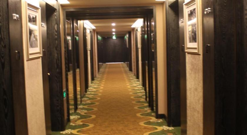 Чэнду: Pastoral Hotel (Chengdu Global Center)