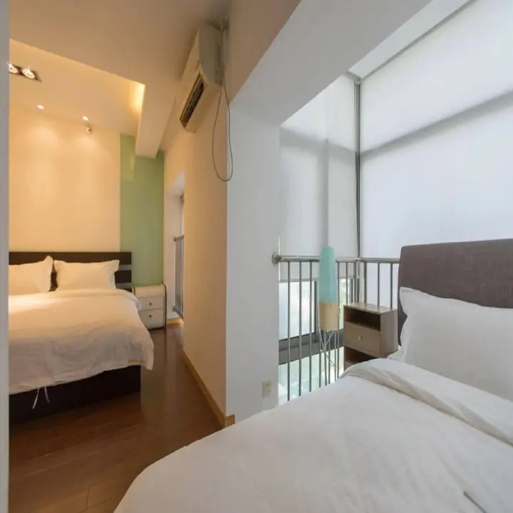 Шанхай: Century Home Service Apartment